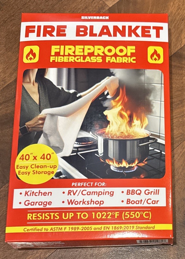 Silverback 40″ X 40″ Fireproof Fiberglass 550 Degrees Fire Blanket FREE SHIPPING